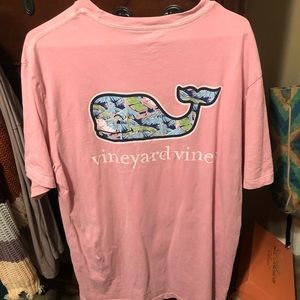 Women’s Vineyard Vines T-shirt
